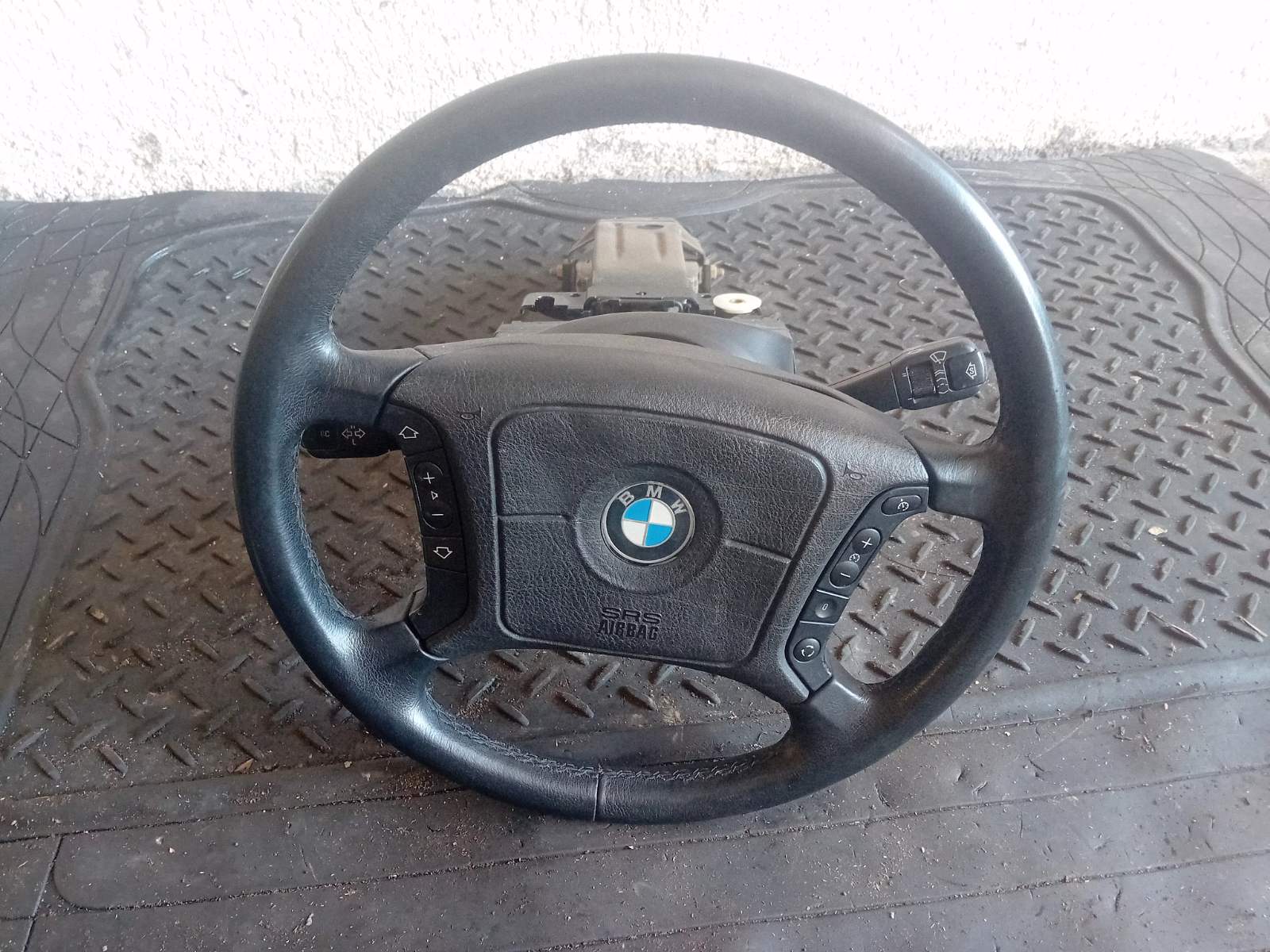 Τιμόνι (Βολάν) Bmw 525 E39 ’97 Προσφορά
