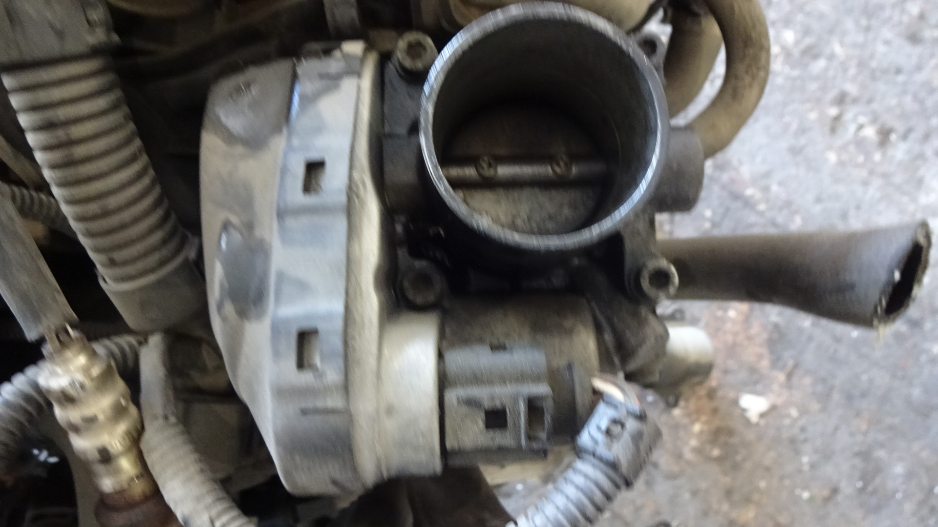 Πεταλούδα Γκαζιού VW Polo ’01 Προσφορά