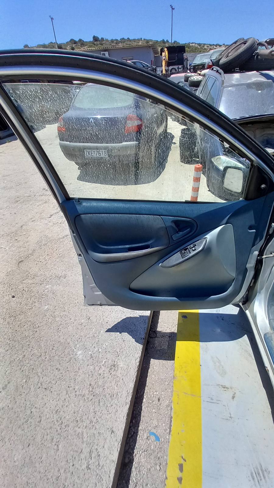 Κλειδαριές Ηλεκτρομαγνητικές Toyota Yaris ’02 Προσφορά