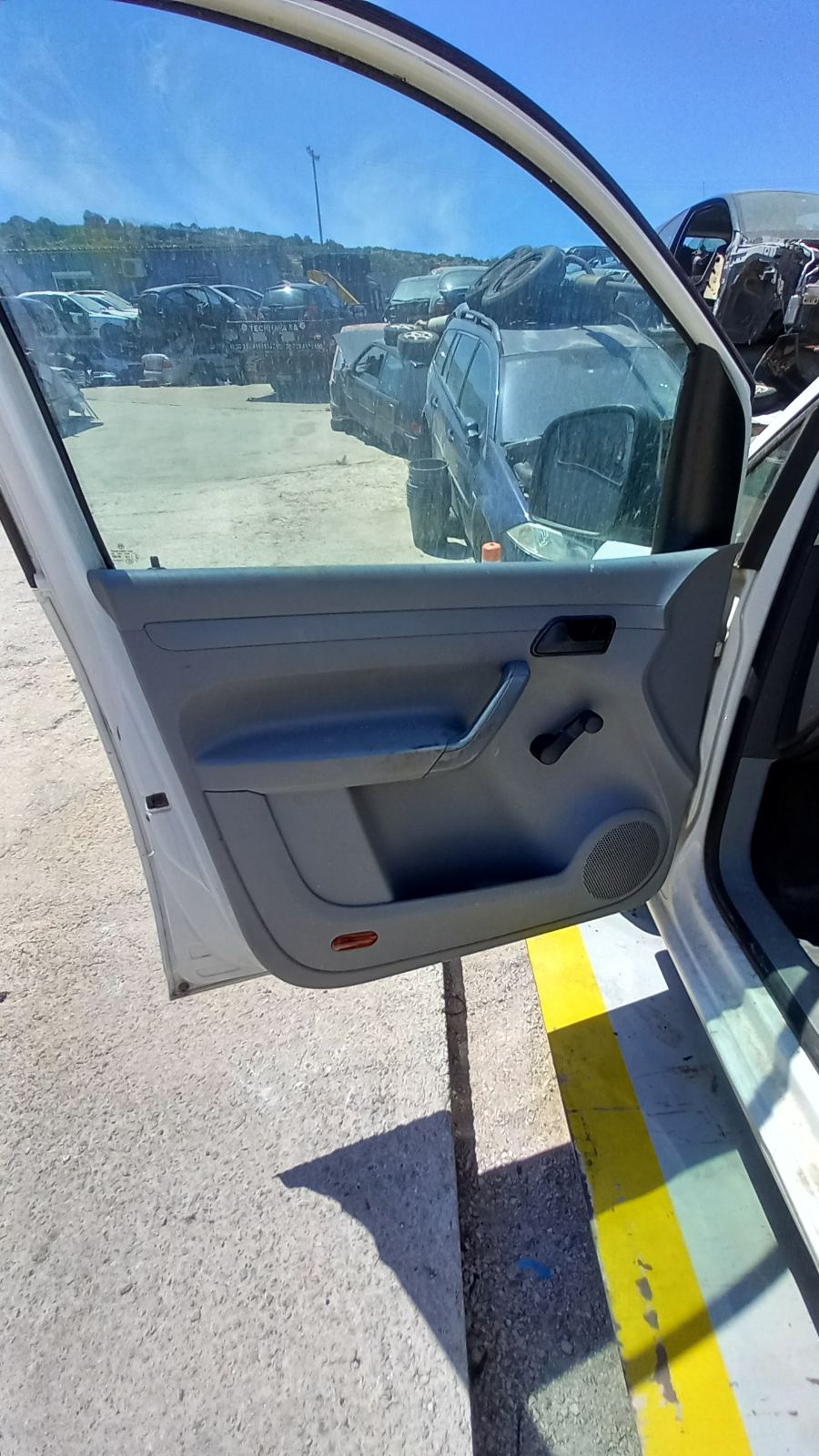 Πάνελ Πορτών VW Caddy ’08 Προσφορά