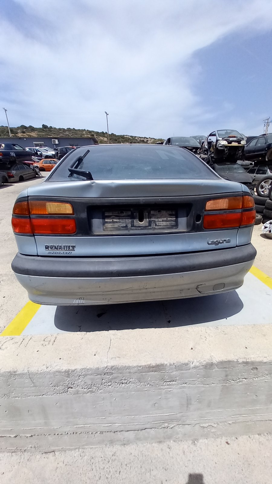 Τζαμόπορτα Renault Laguna ’00 Προσφορά