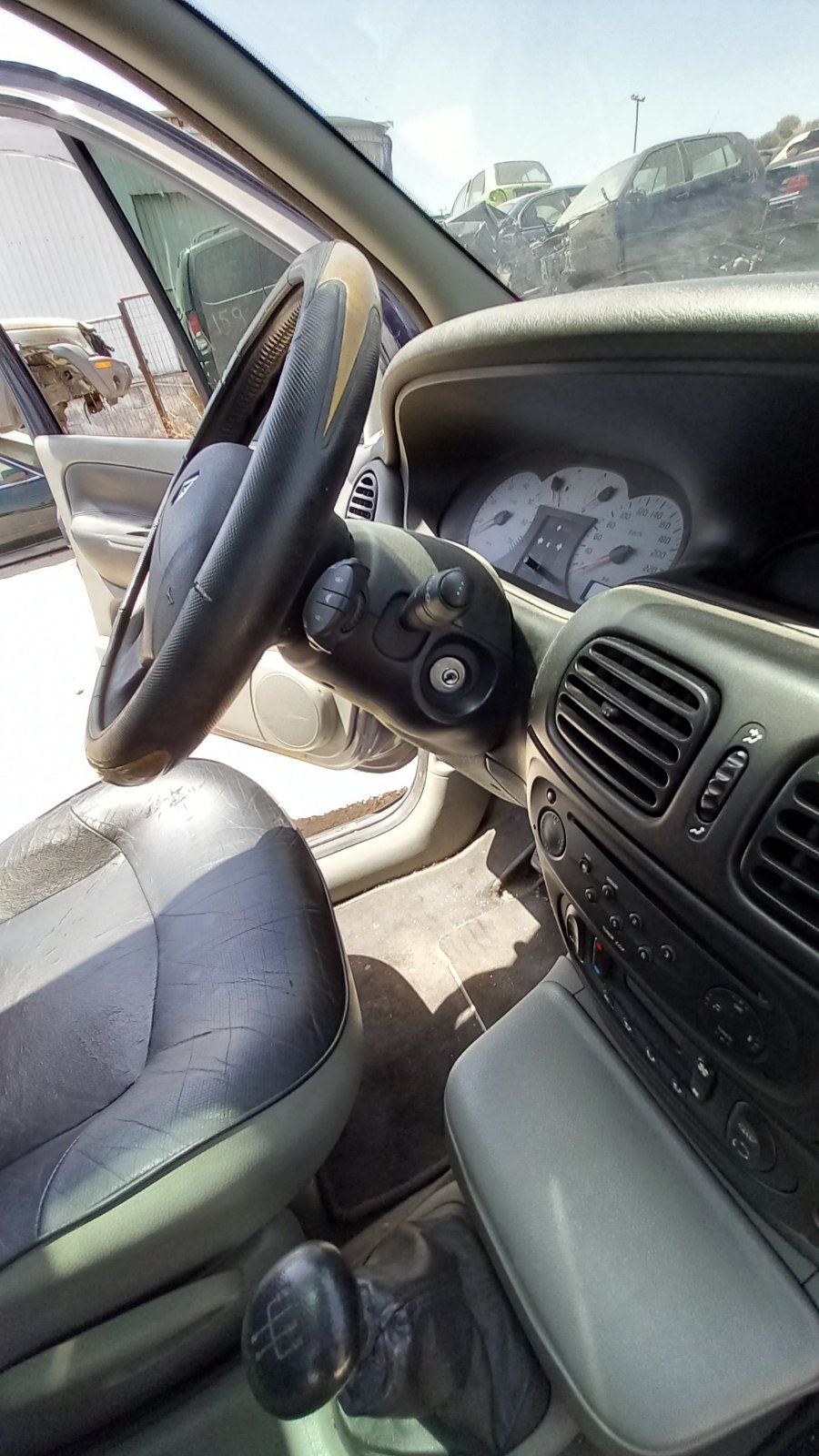 Κλειδαριά Μίζας Renault Scenic RX4 ’02 Προσφορά