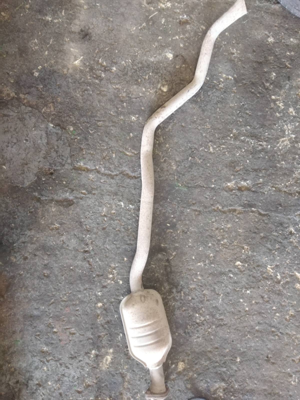 Μεσαίο Καζανάκι Εξάτμισης Renault Scenic RX4 ’02 Προσφορά
