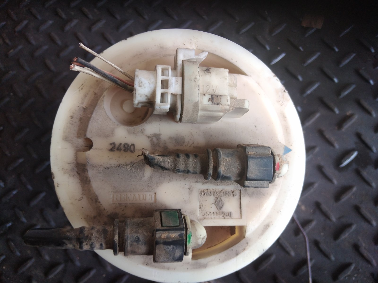 Αντλία Βενζίνης Renault Scenic RX4 ’02 Προσφορά