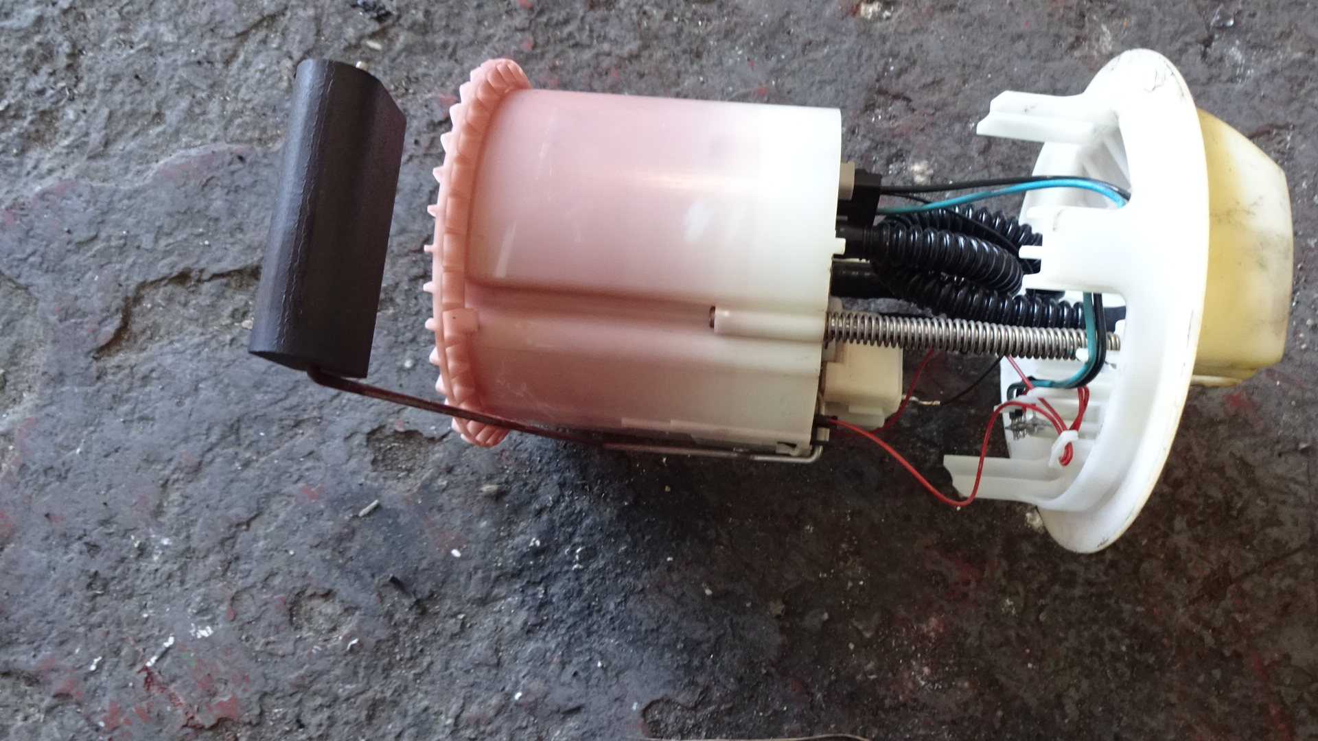 Αντλία Βενζίνης Citroen C3 ’03 Προσφορά