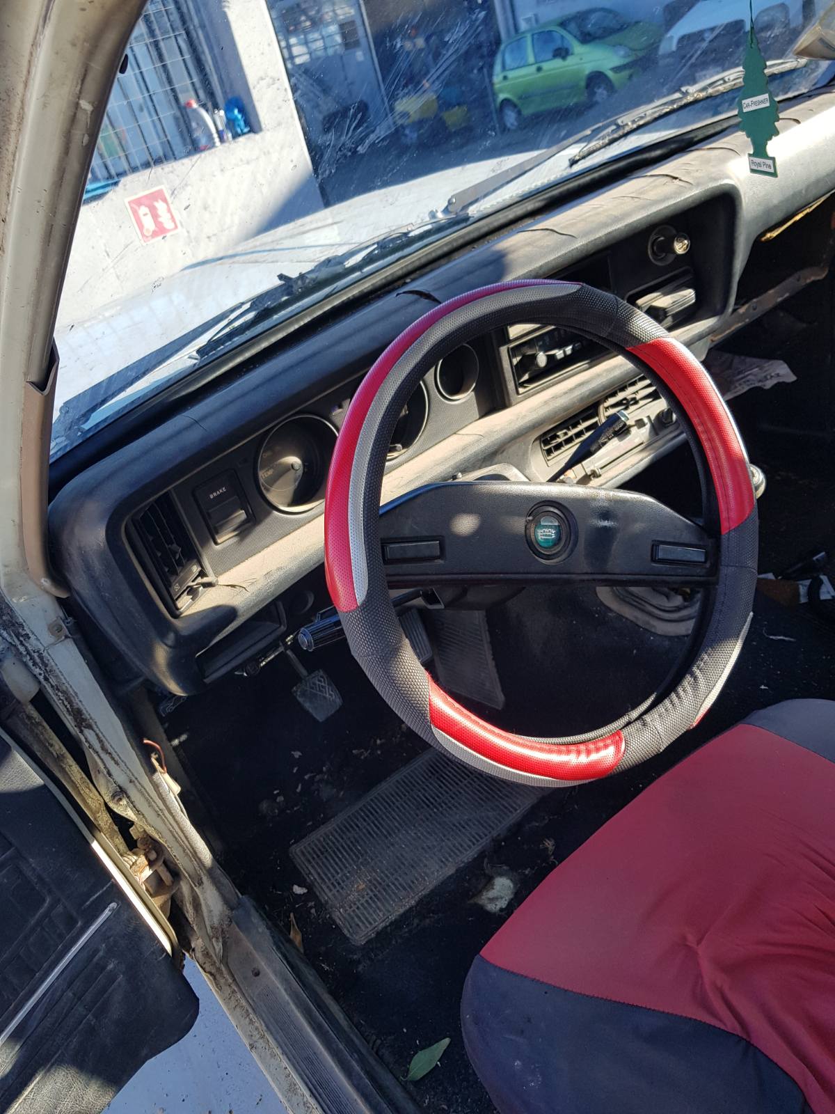 Διακόπτης Φώτων-Υαλοκαθαριστήρων Toyota Corolla ’76 Προσφορά