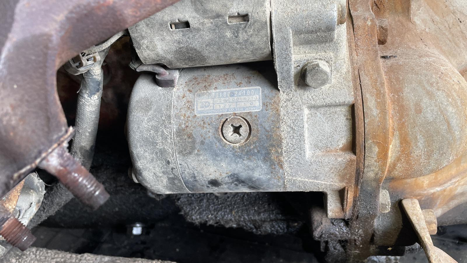 Μίζα Toyota Corolla ’76 Προσφορά