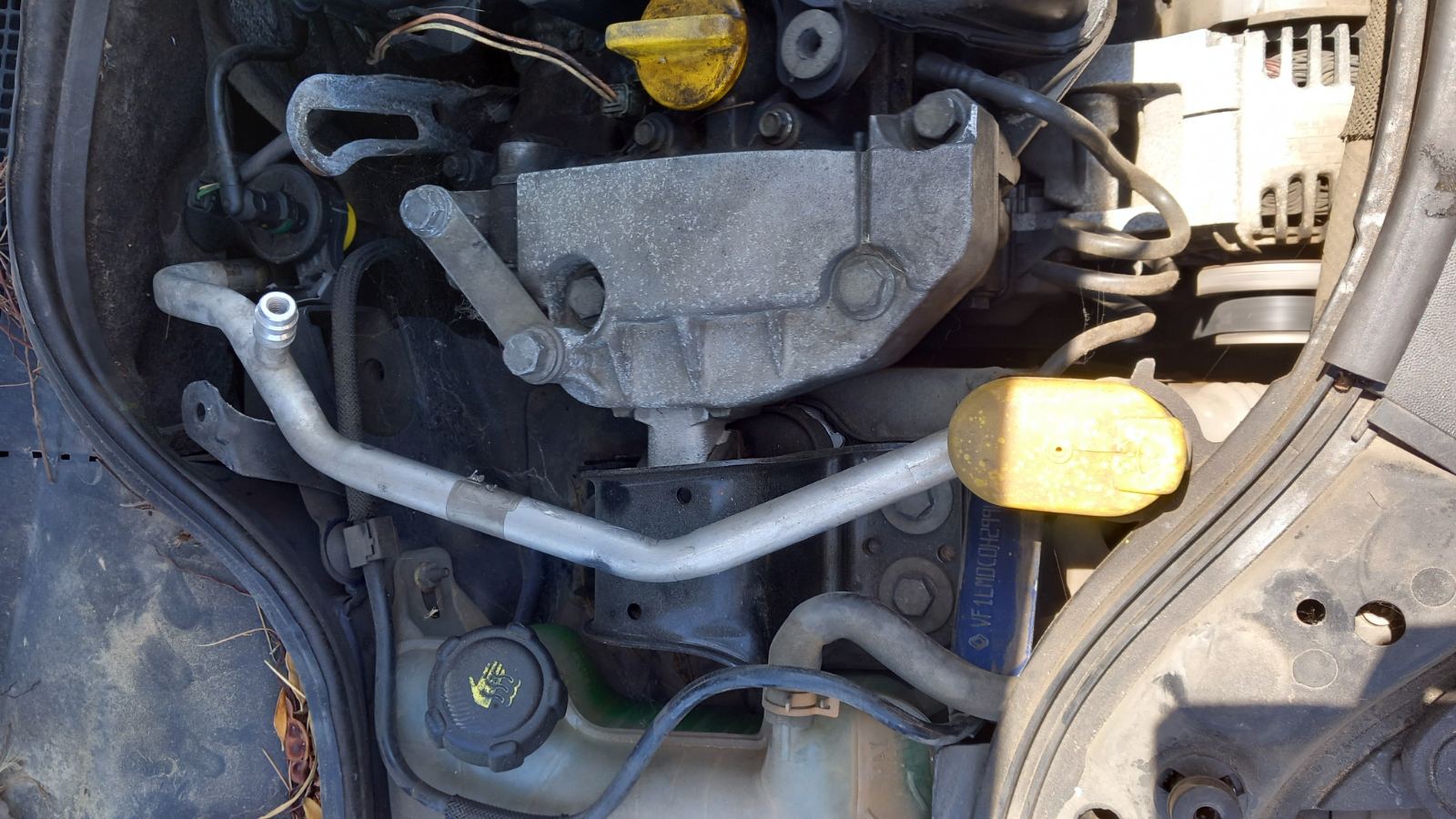 Δοχείο Νερού Υαλοκαθαριστήρων Renault Megane ’03 Προσφορά
