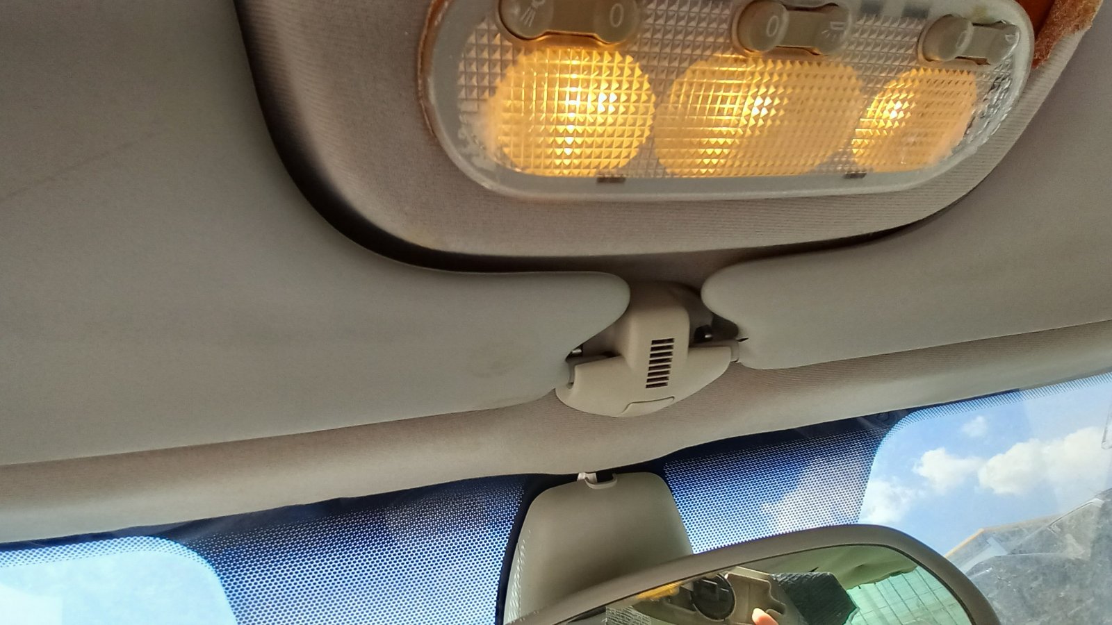 Πλαφονιέρα Renault Megane ’03 Προσφορά