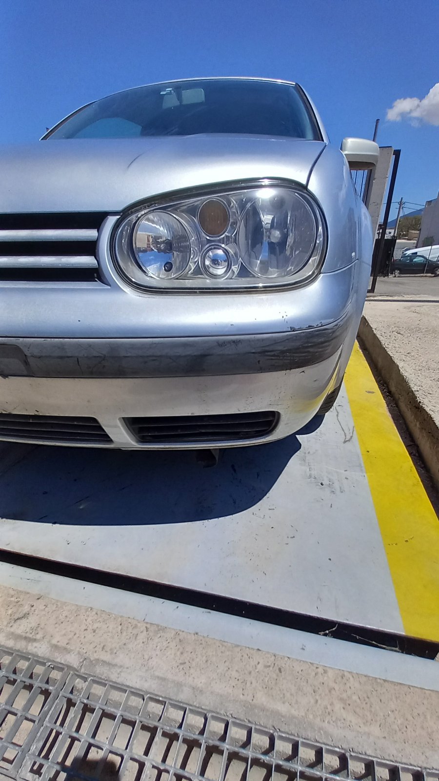 Φανάρια Εμπρός VW Golf ’00 Προσφορά