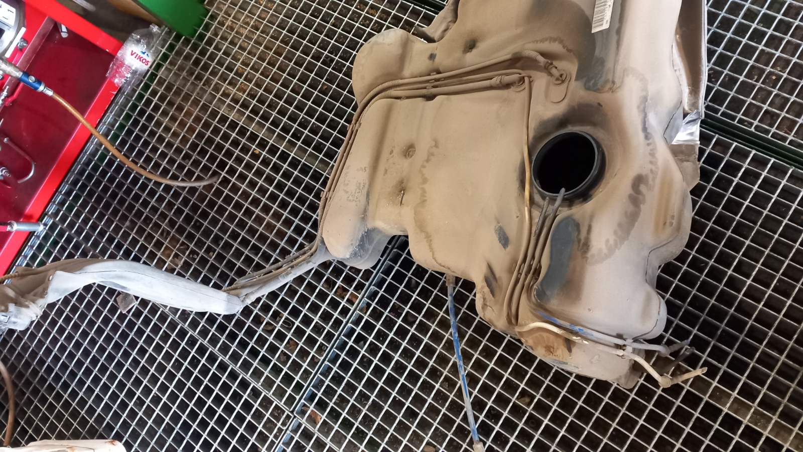 Ρεζερβουάρ Βενζίνης VW Golf ’00 Προσφορά