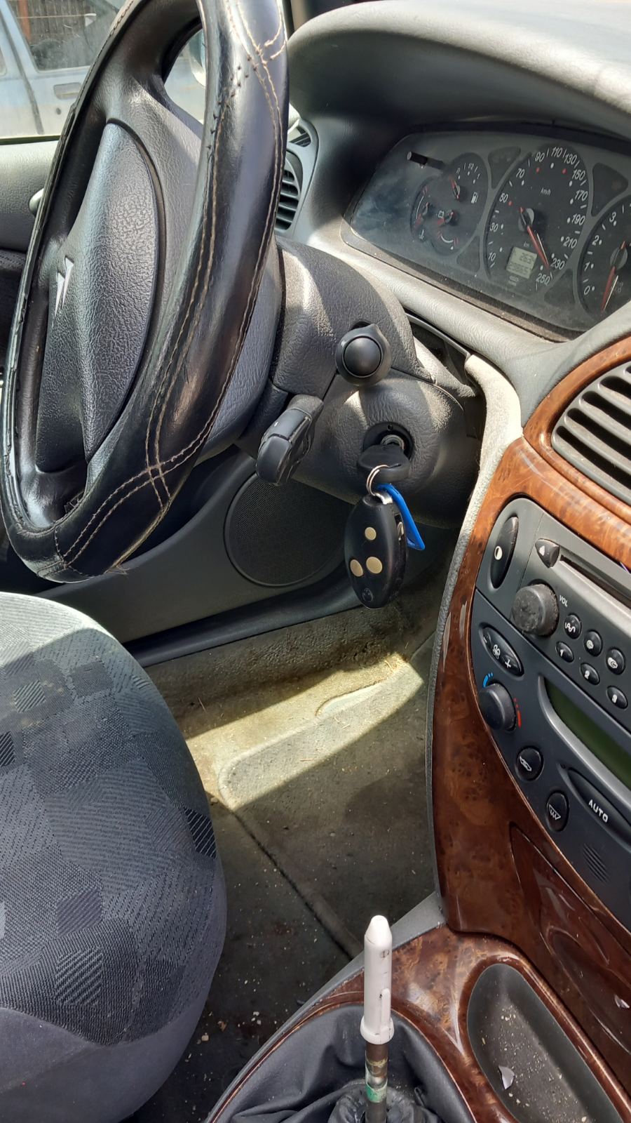 Κλειδαριά Μίζας Citroen C5 ’01 Diesel Προσφορά