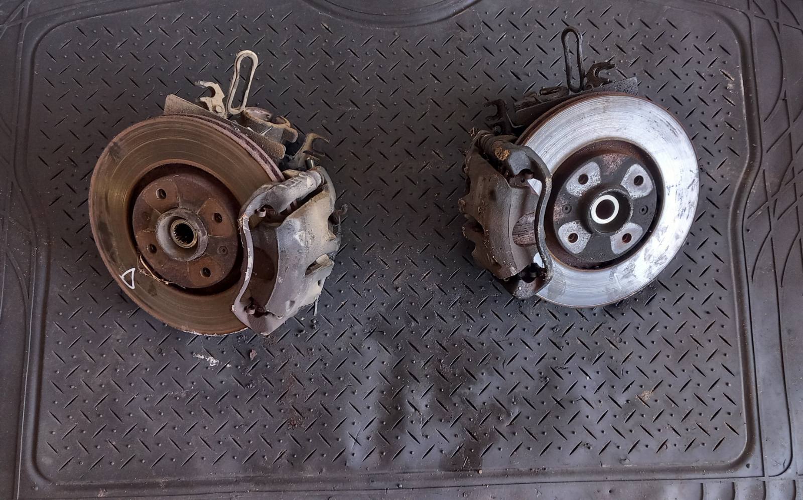 Ακραξόνια Citroen C5 ’01 Diesel Προσφορά