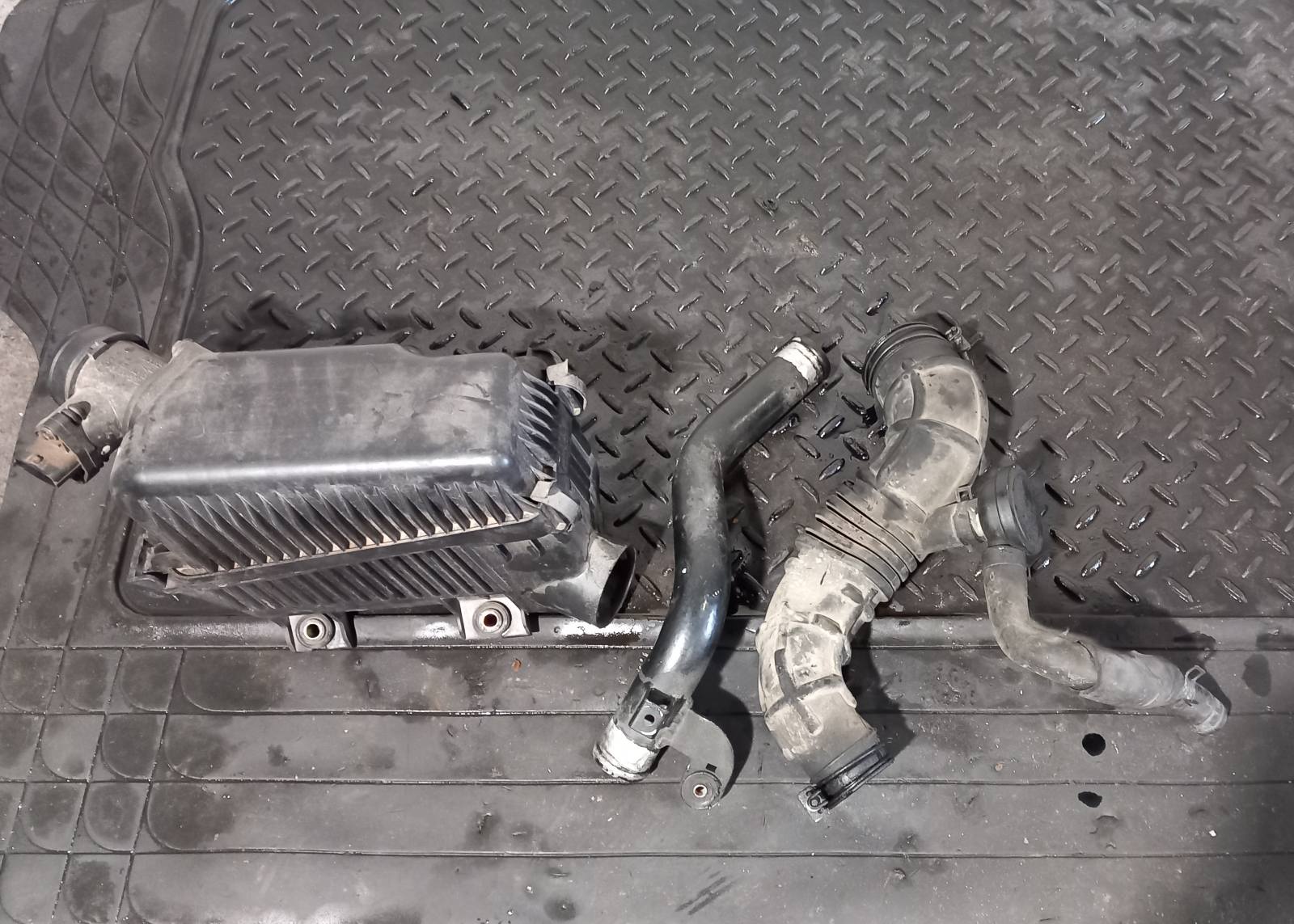 Φιλτροκούτι Hyundai Getz ’05 Diesel Προσφορά