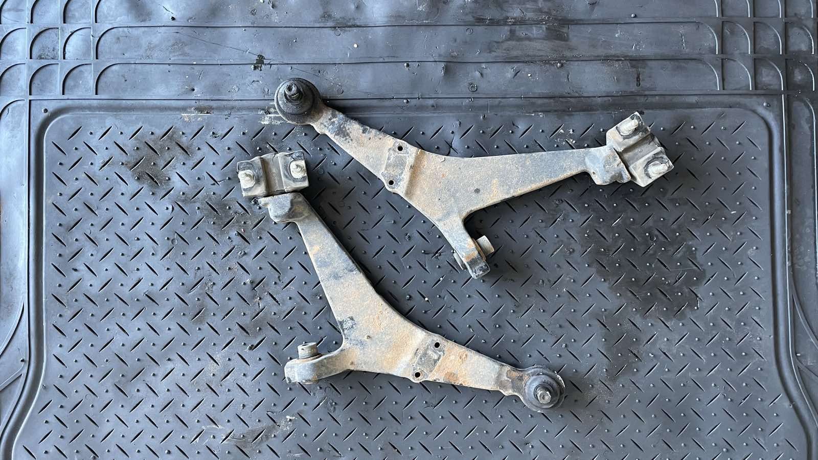 Ψαλίδια Peugeot 106 ‘94 Προσφορά