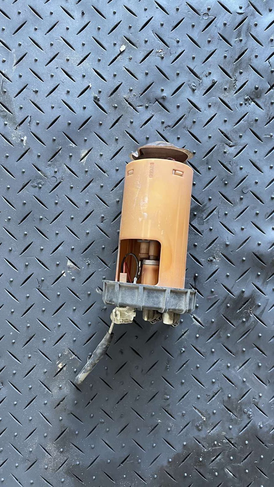 Αντλία Βενζίνης Peugeot 106 ‘94 Προσφορά