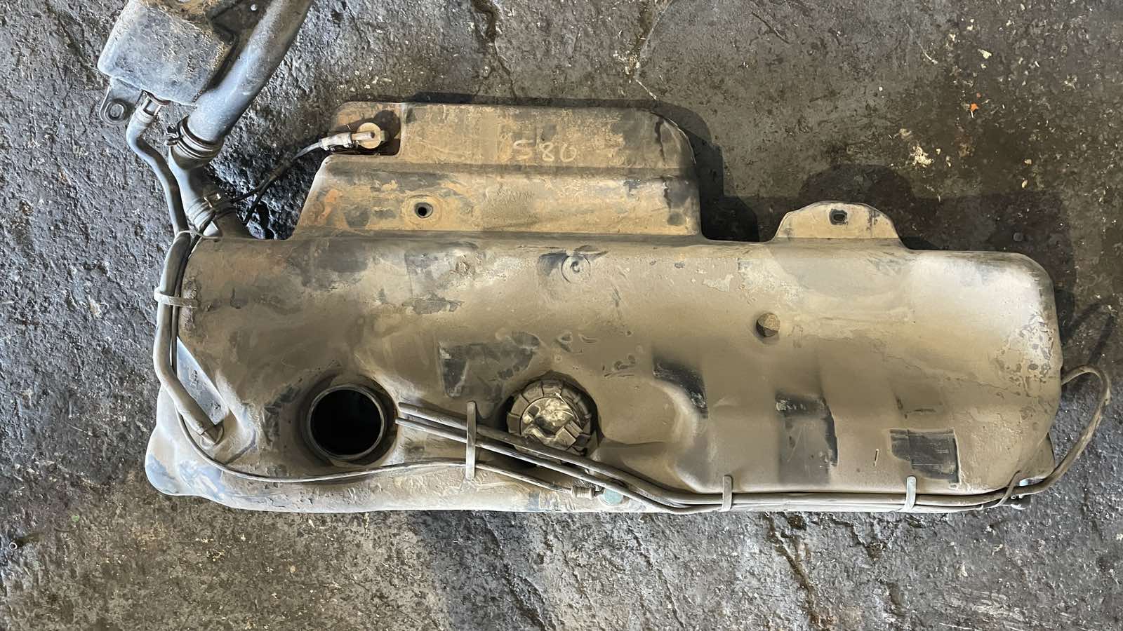 Ρεζερβουάρ Βενζίνης Peugeot 106 ‘94 Προσφορά