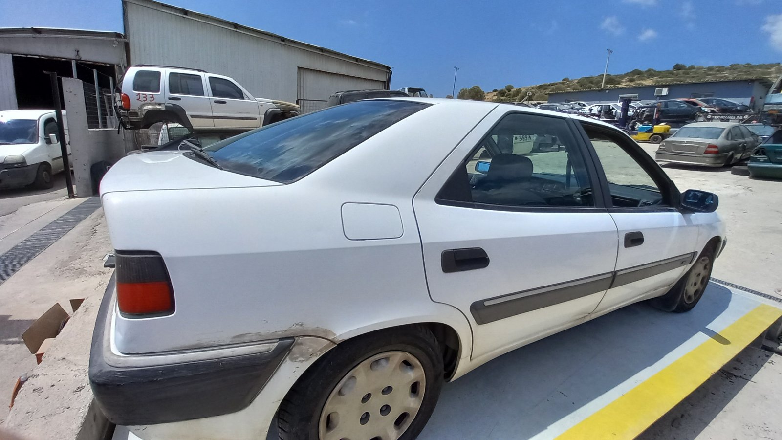 Φτερά Πίσω Citroen Xantia ’94 Προσφορά