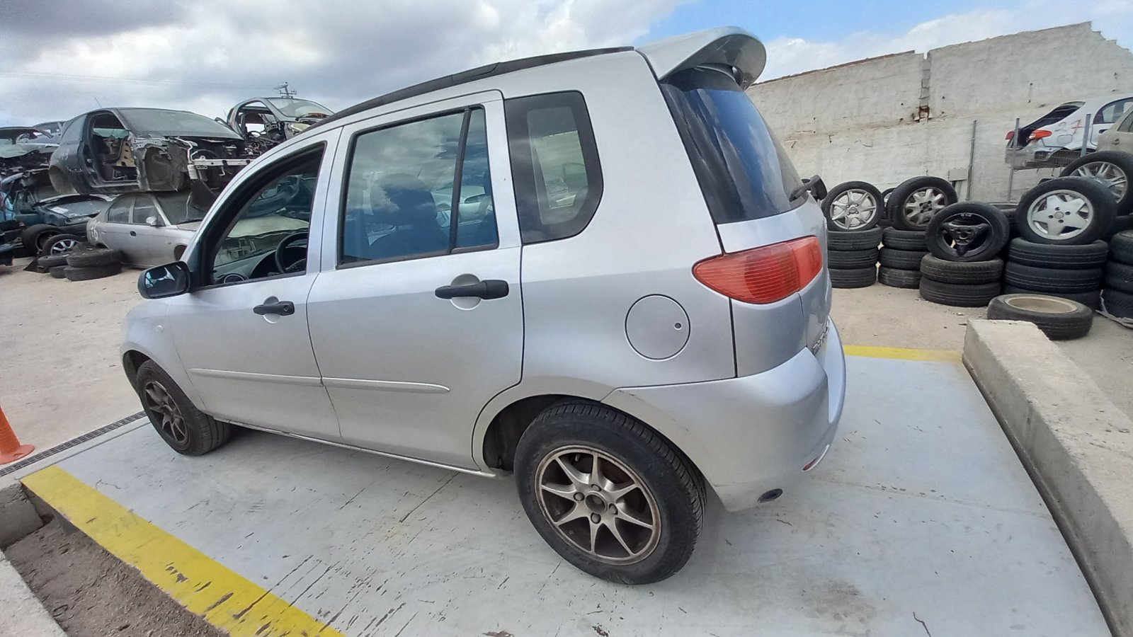 Φινιστρίνια Mazda 2 ’05 Προσφορά
