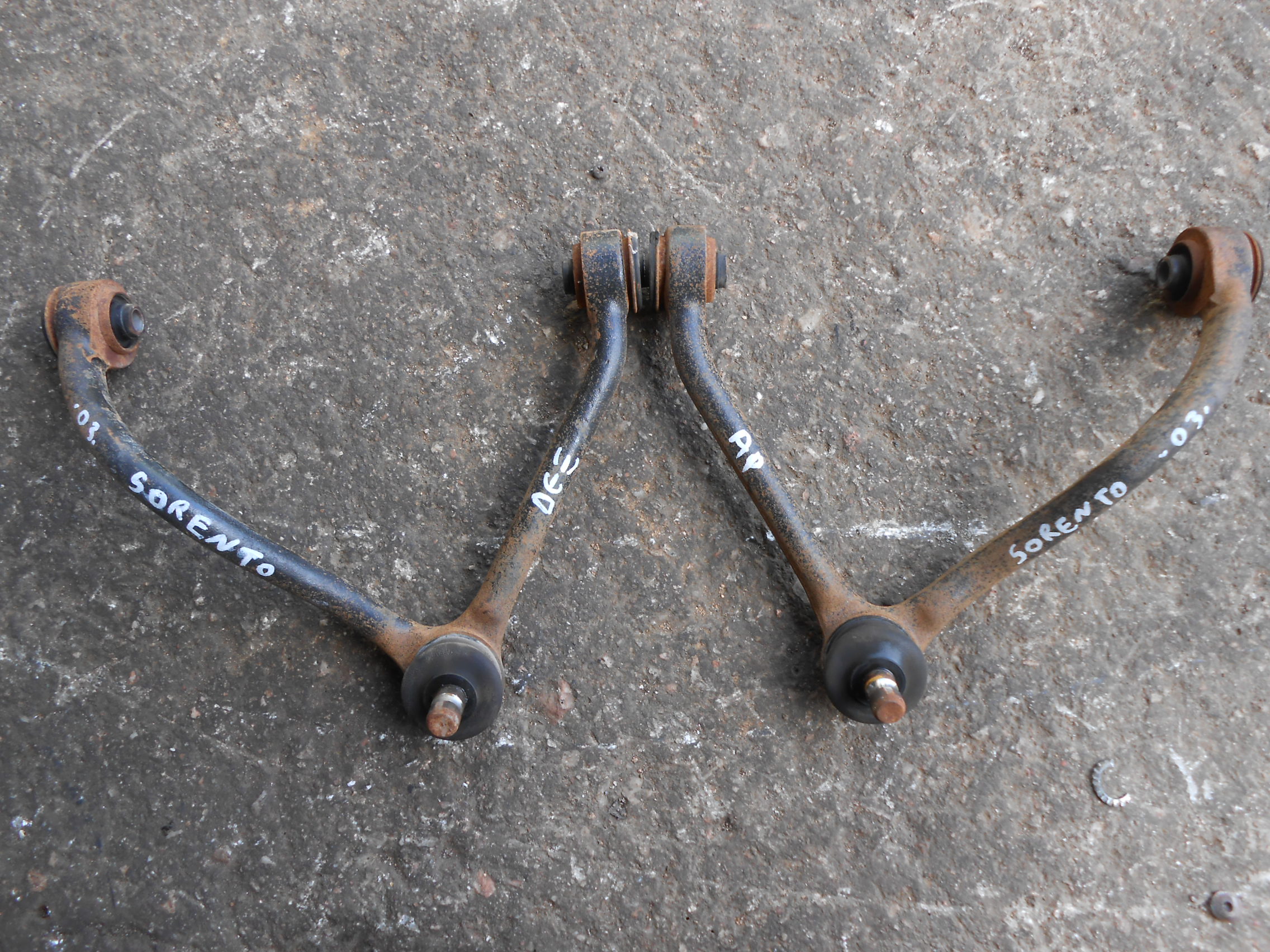 Ψαλίδια Kia Sorento ’03 Προσφορά