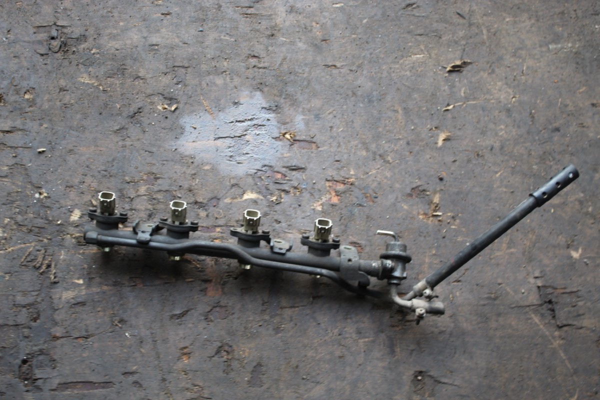 Μπεκιέρα με Μπεκ Nissan Micra ’02 Προσφορά