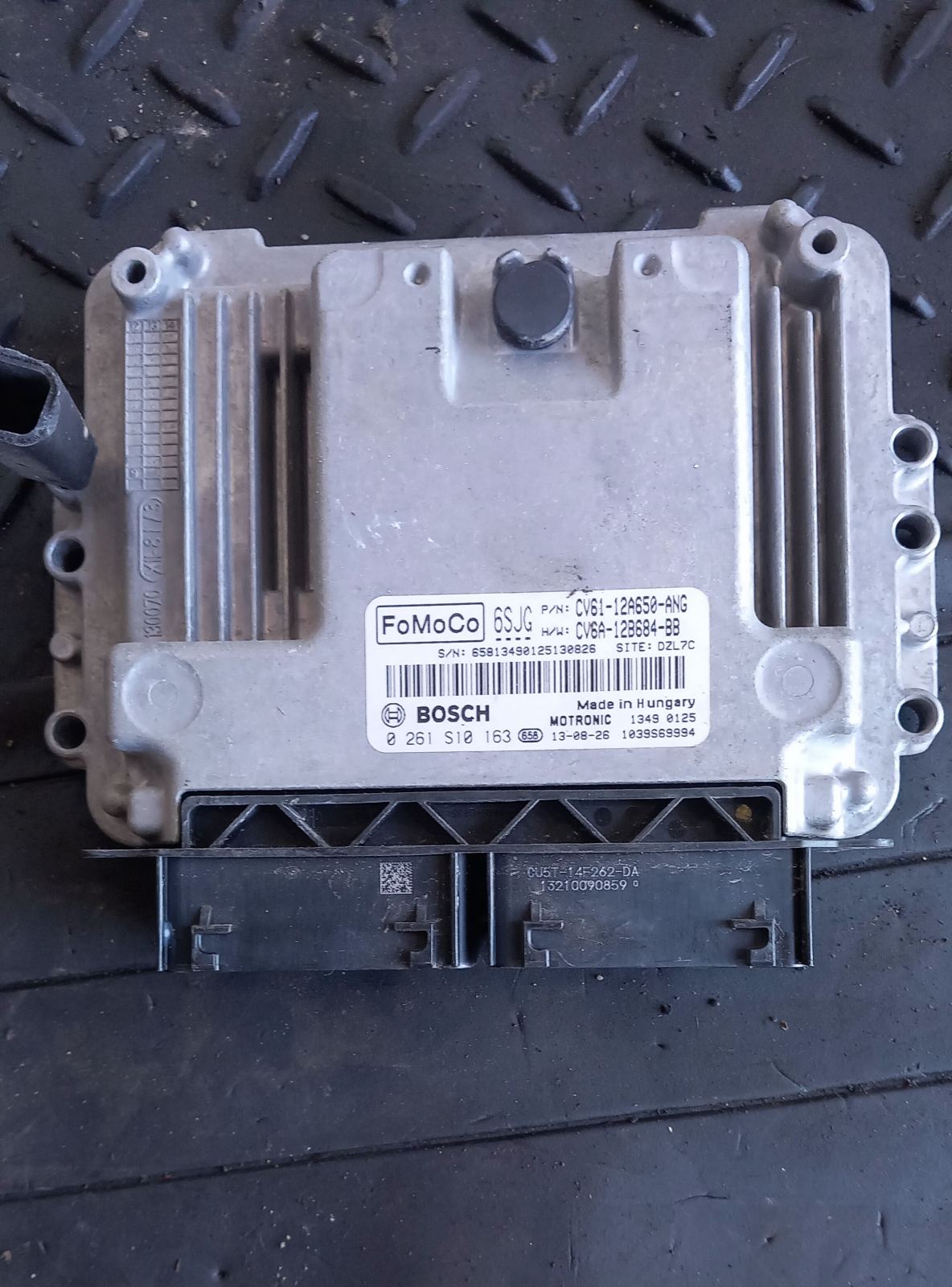 Εγκέφαλος Κινητήρα Σετ ( CV6112A650ANG ) Ford Focus ’13 Προσφορά
