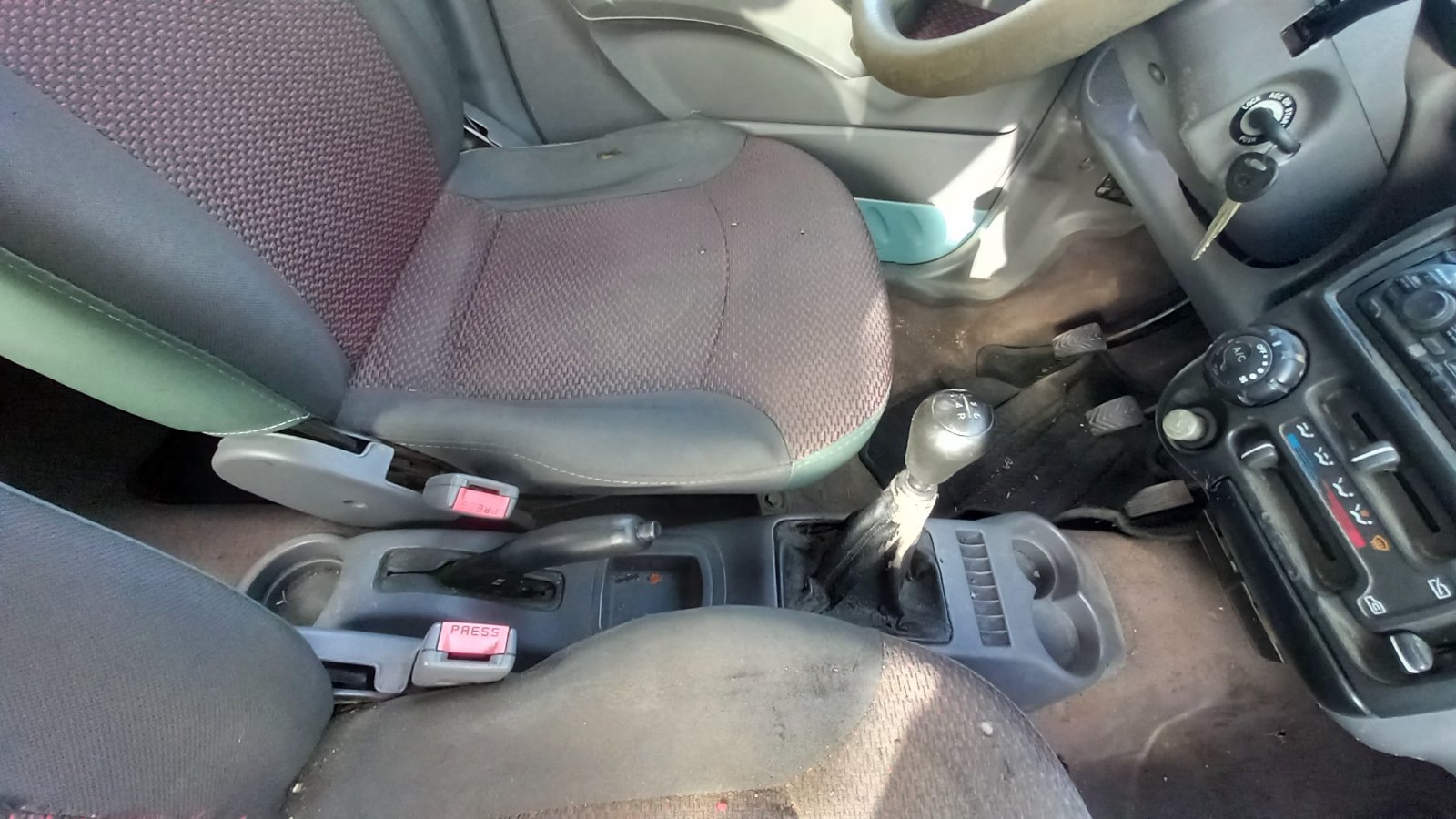 Χειρόφρενο Hyundai Atos ’05 Προσφορά