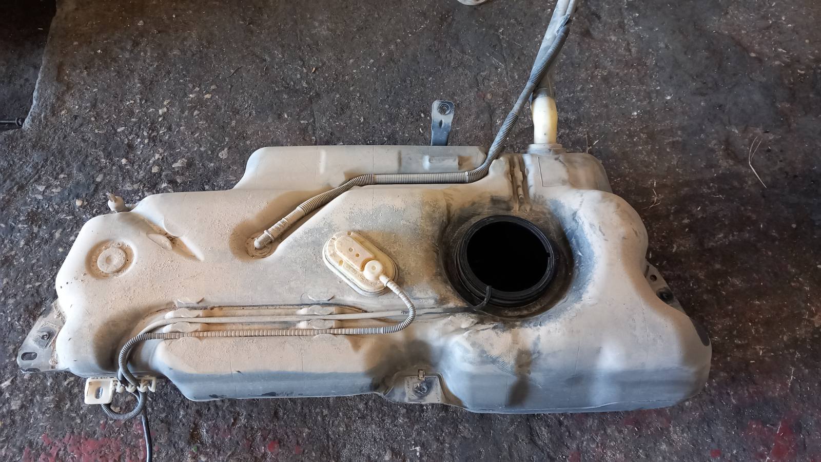 Ρεζερβουάρ Βενζίνης Peugeot 207 ’06