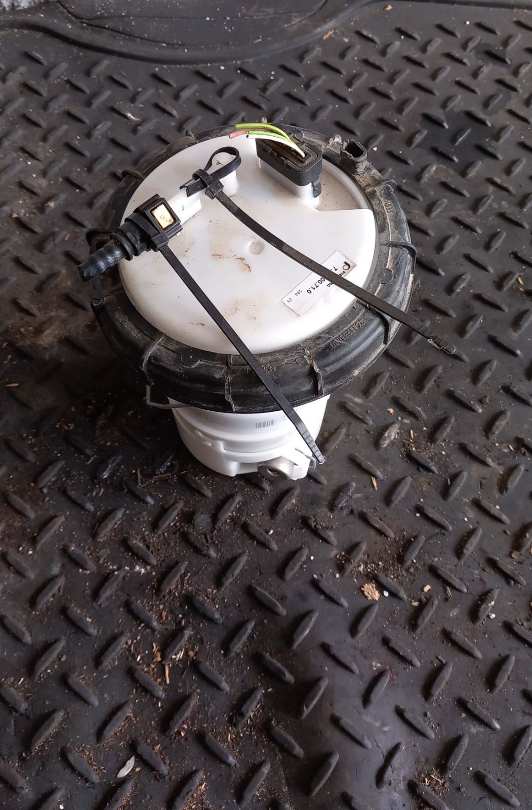 Αντλία Βενζίνης Peugeot 207 ’06