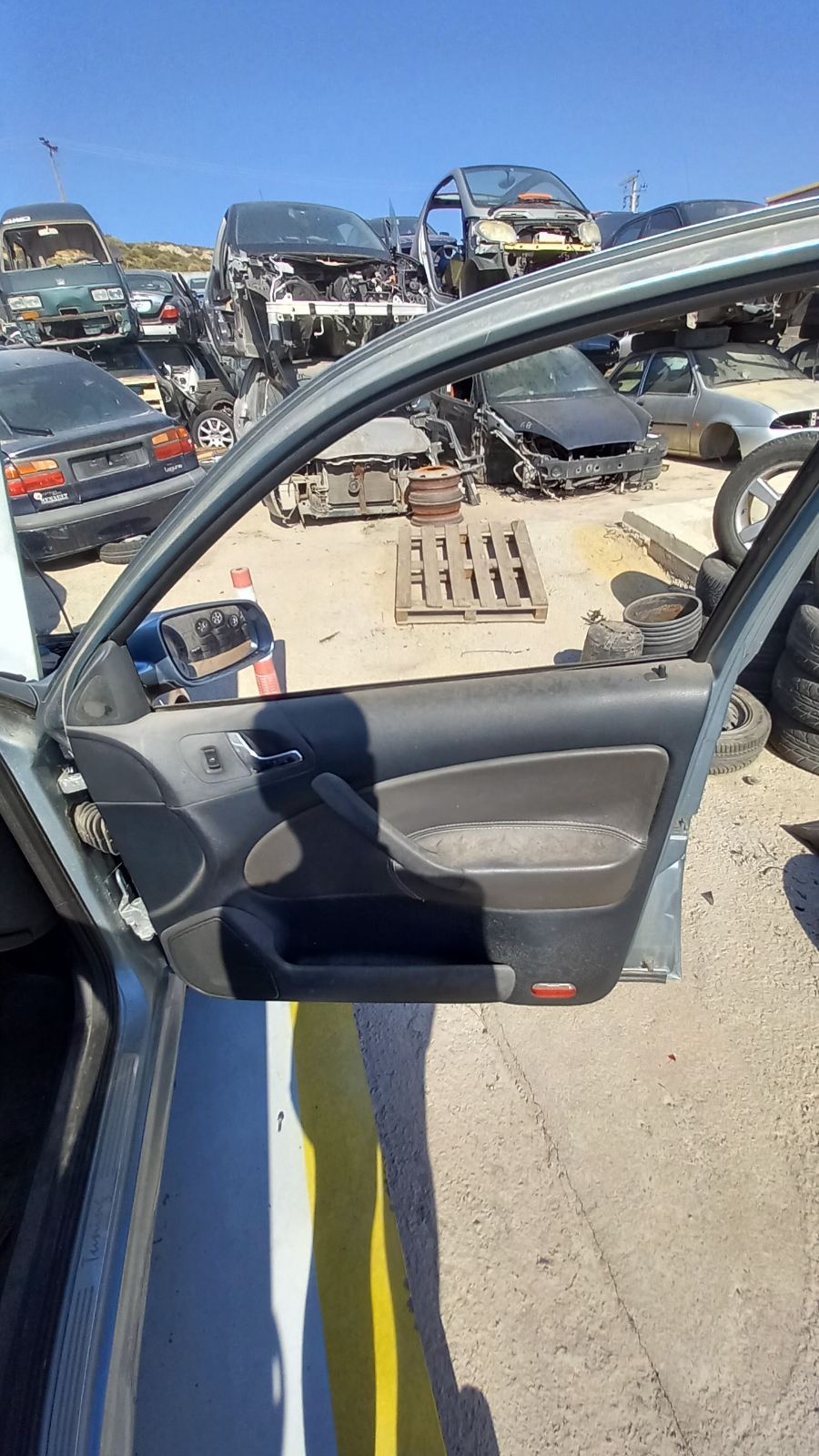 Πάνελ Πορτών Skoda Octavia ’04 Προσφορά