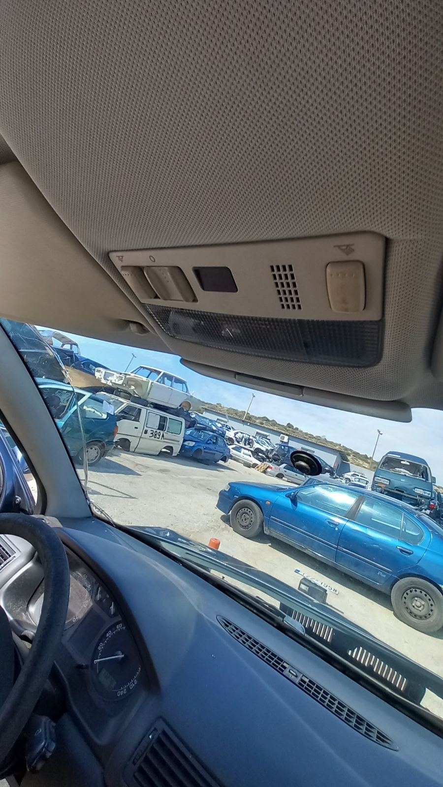 Πλαφονιέρα Εμπρός Skoda Octavia ’03 Προσφορά