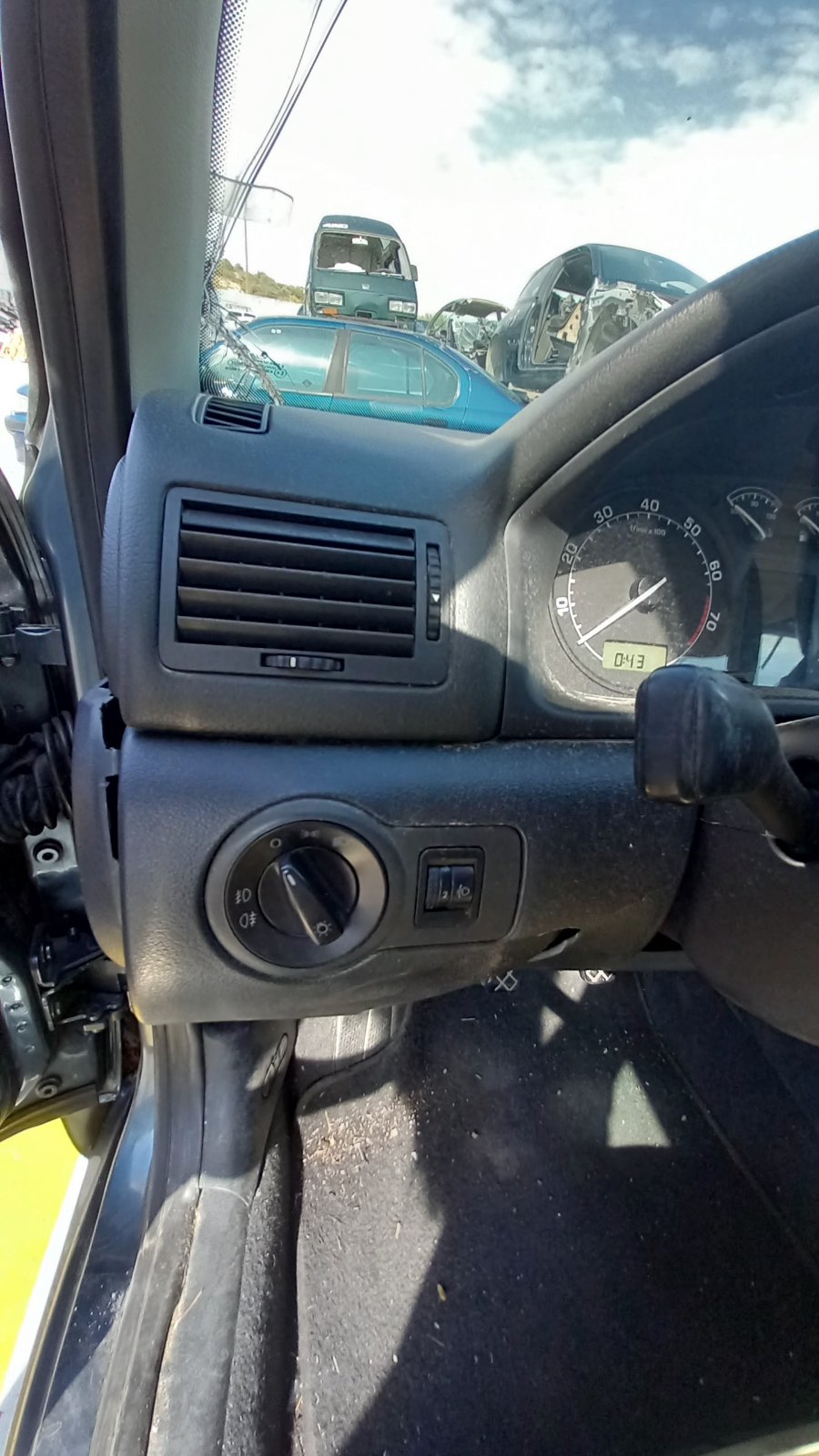 Διακόπτης Φώτων Skoda Octavia ’03 Προσφορά