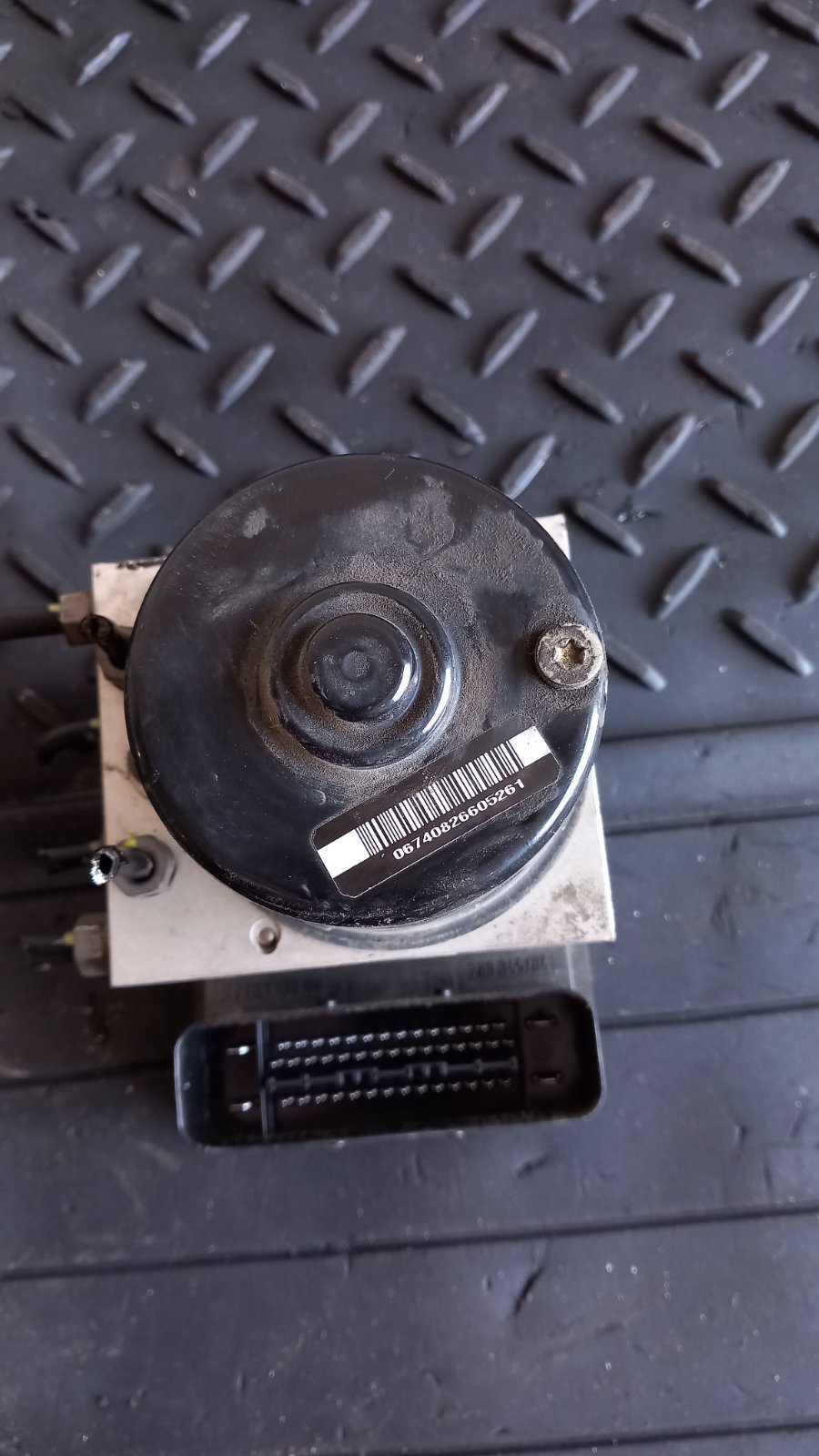 Μονάδα ABS ( 1C0907379K ) Skoda Octavia ’03 Προσφορά