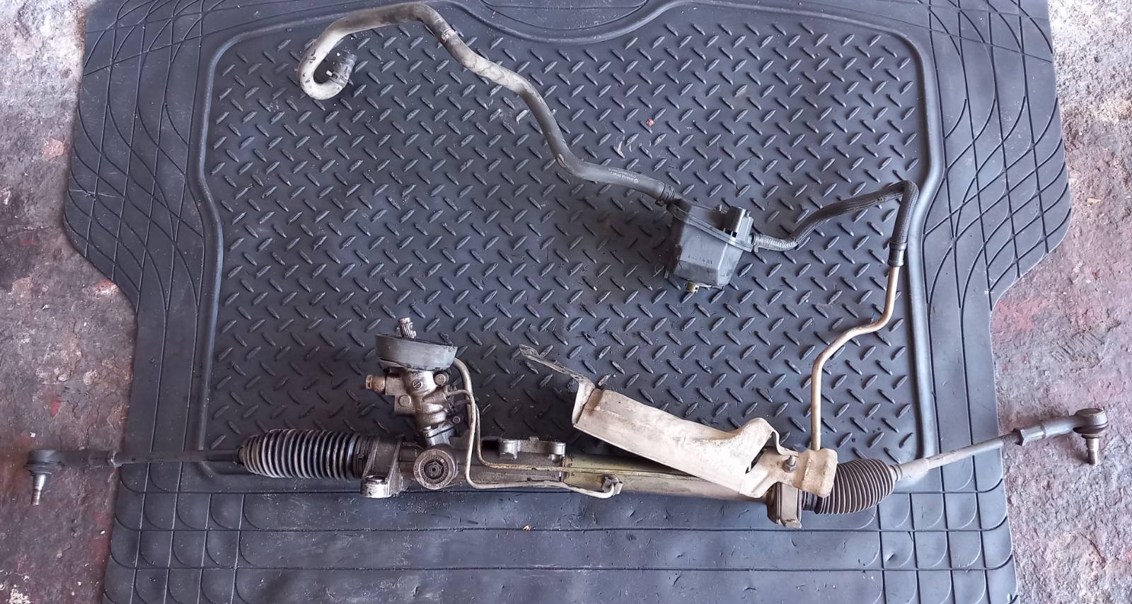 Μαρκούτσια Υδραυλικού Τιμονιού Skoda Octavia ’03 Προσφορά