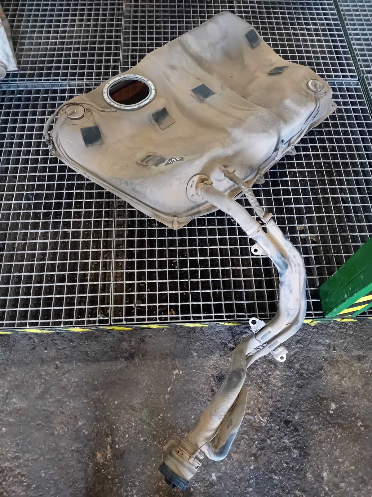 Ρεζερβουάρ Βενζίνης Toyota Avensis ’99 Προσφορά