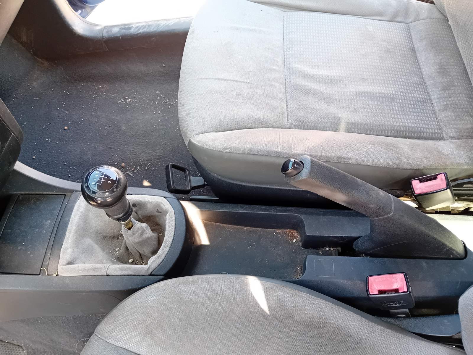 Χειρόφρενο Seat Ibiza ’04 Προσφορά