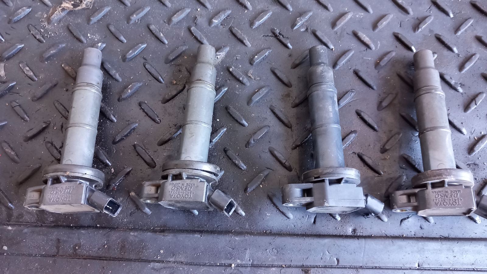 Πολλαπλασιαστές ( 9091902244 )Toyota Rav 4 ’06 Προσφορά