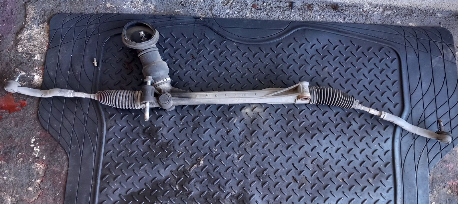 Κρεμαργιέρα Toyota Rav 4 ’06 Προσφορά