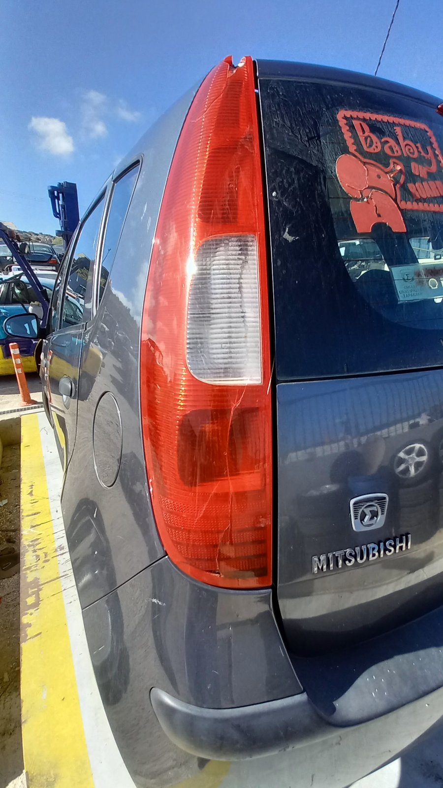 Φανάρια Πίσω Mitsubishi Colt ’08 Προσφορά