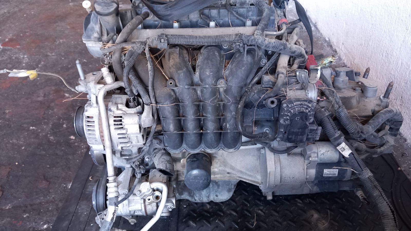 Πολλαπλή Εισαγωγής Mitsubishi Colt ’08 Προσφορά