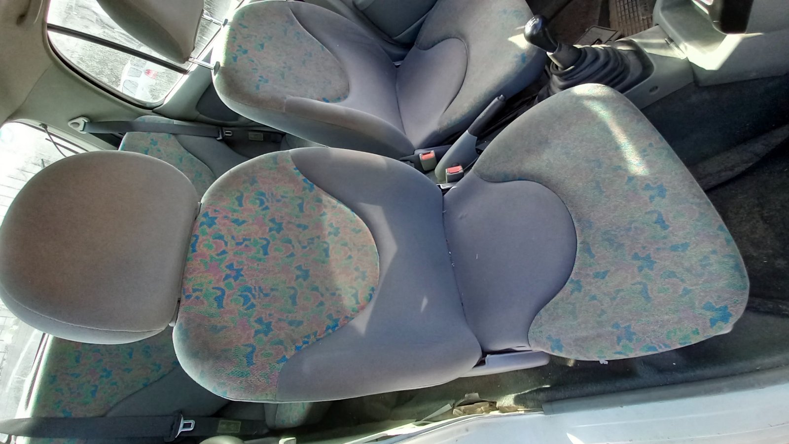 Καθίσματα Σαλόνι Κομπλέ Nissan Micra ’02 Προσφορά