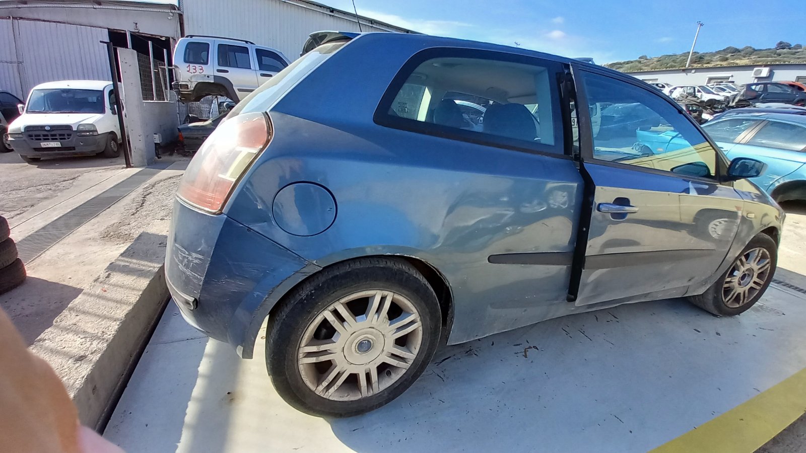 Φτερά Πίσω Fiat Stilo ’03 Προσφορά