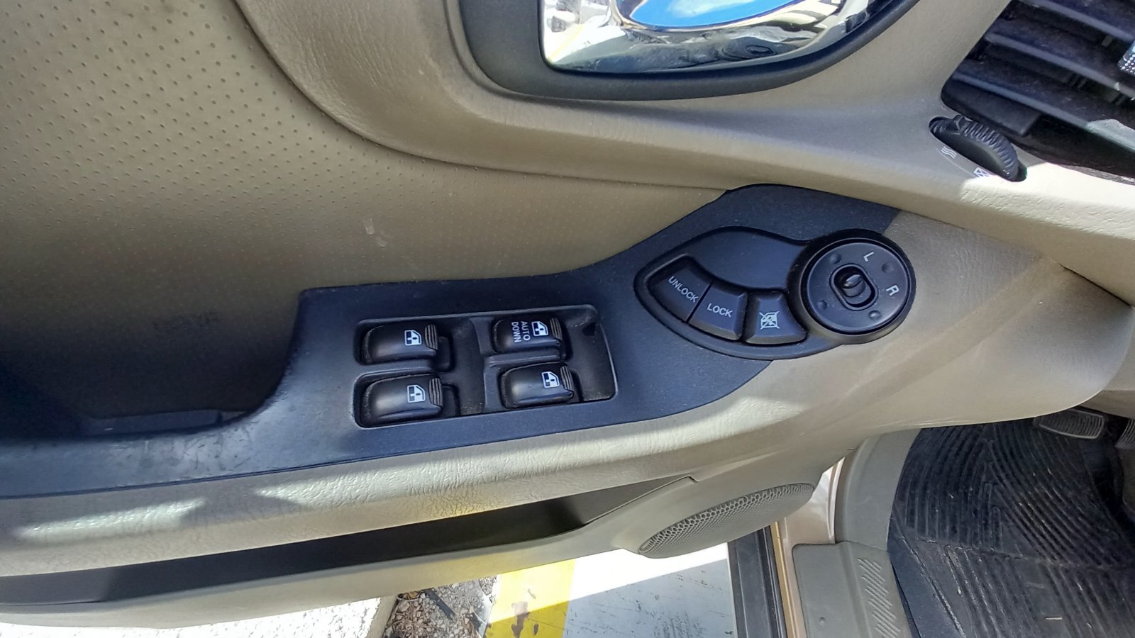 Διακόπτης Καθρεπτών Hyundai Santa Fe ’03 Προσφορά