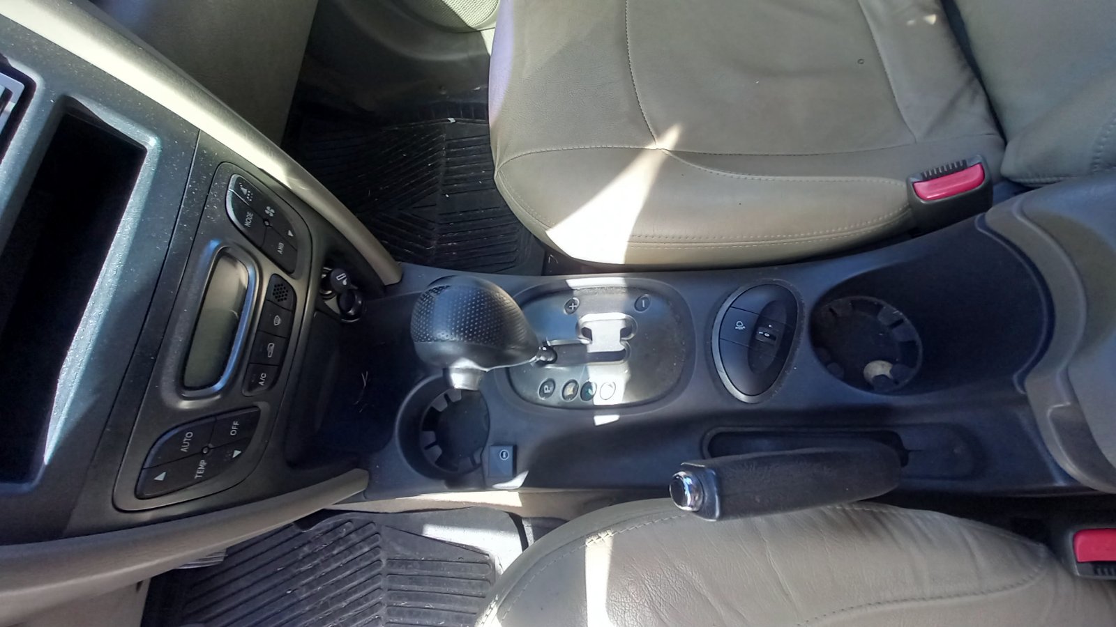 Χειρόφρενο Hyundai Santa Fe ’03 Προσφορά