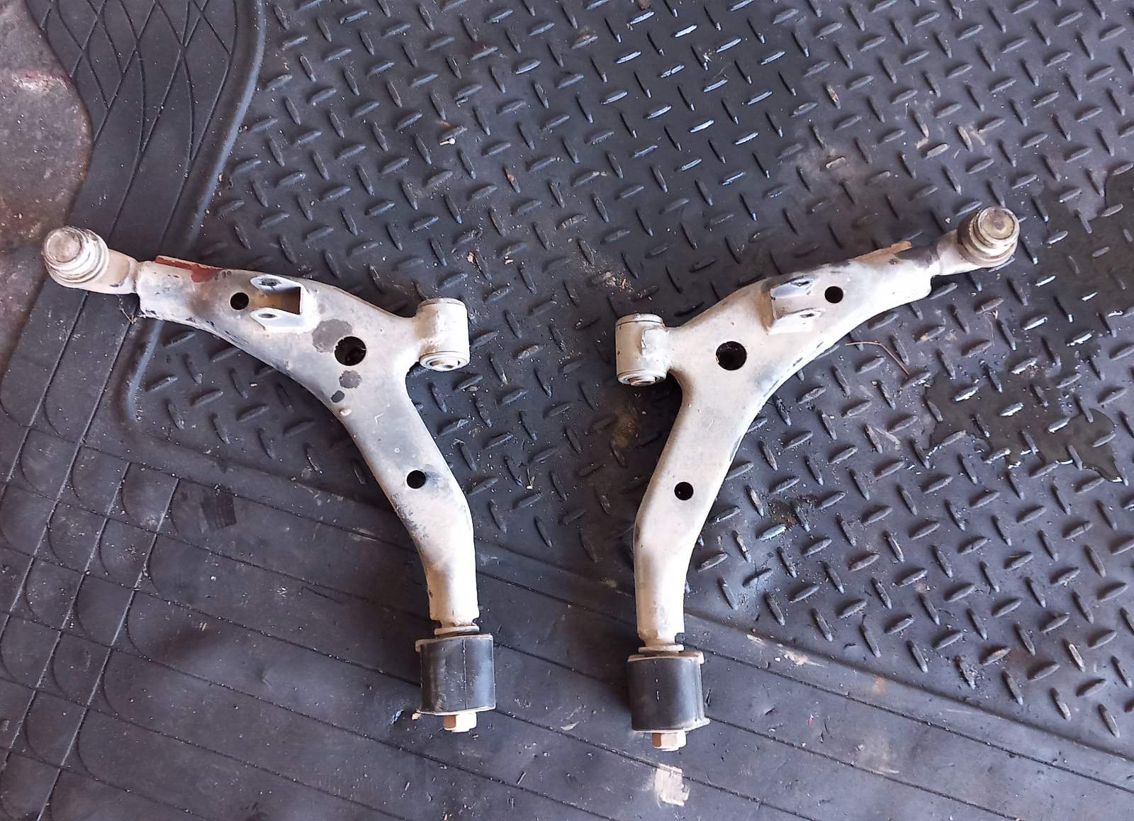 Ψαλίδια Hyundai Atos ’05 Προσφορά