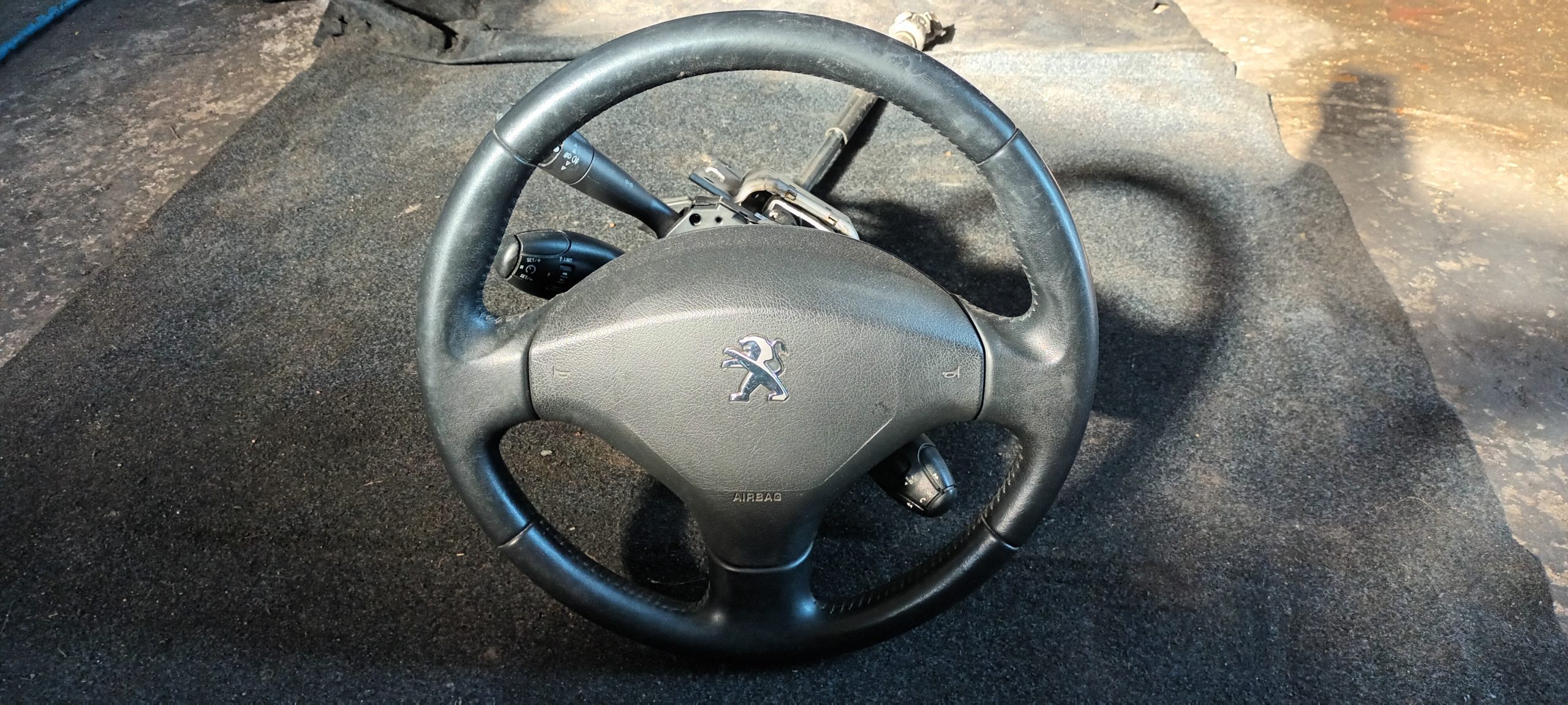 Τιμόνι (Βολάν) Peugeot 308 ’12 Προσφορά