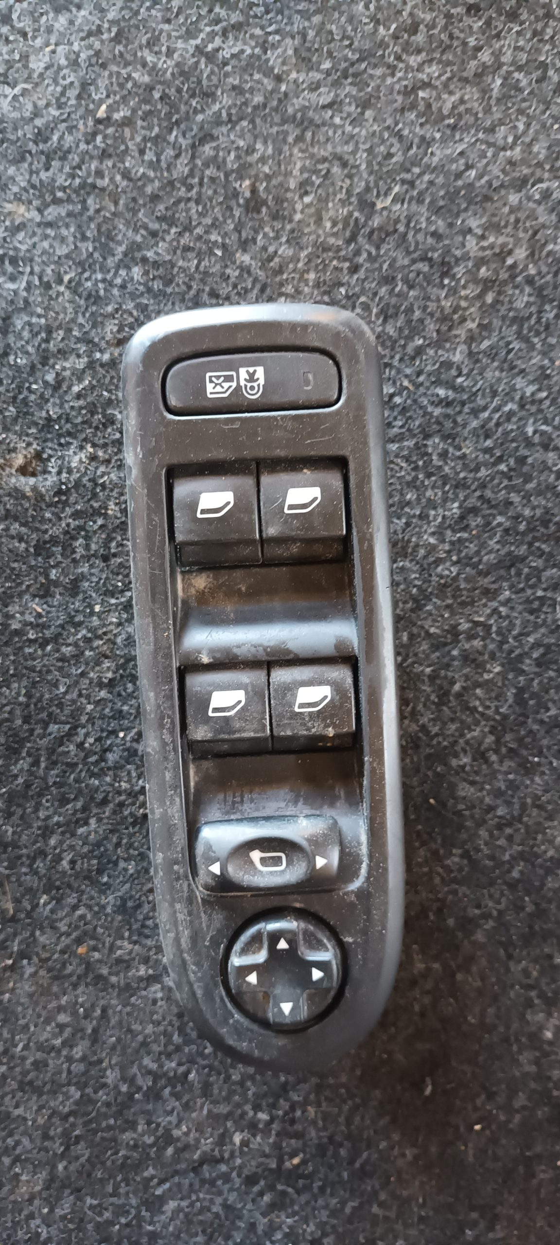 Διακόπτης Παραθύρων Τετραπλός ( 96644915XT ) Peugeot 308 ’12 Προσφορά