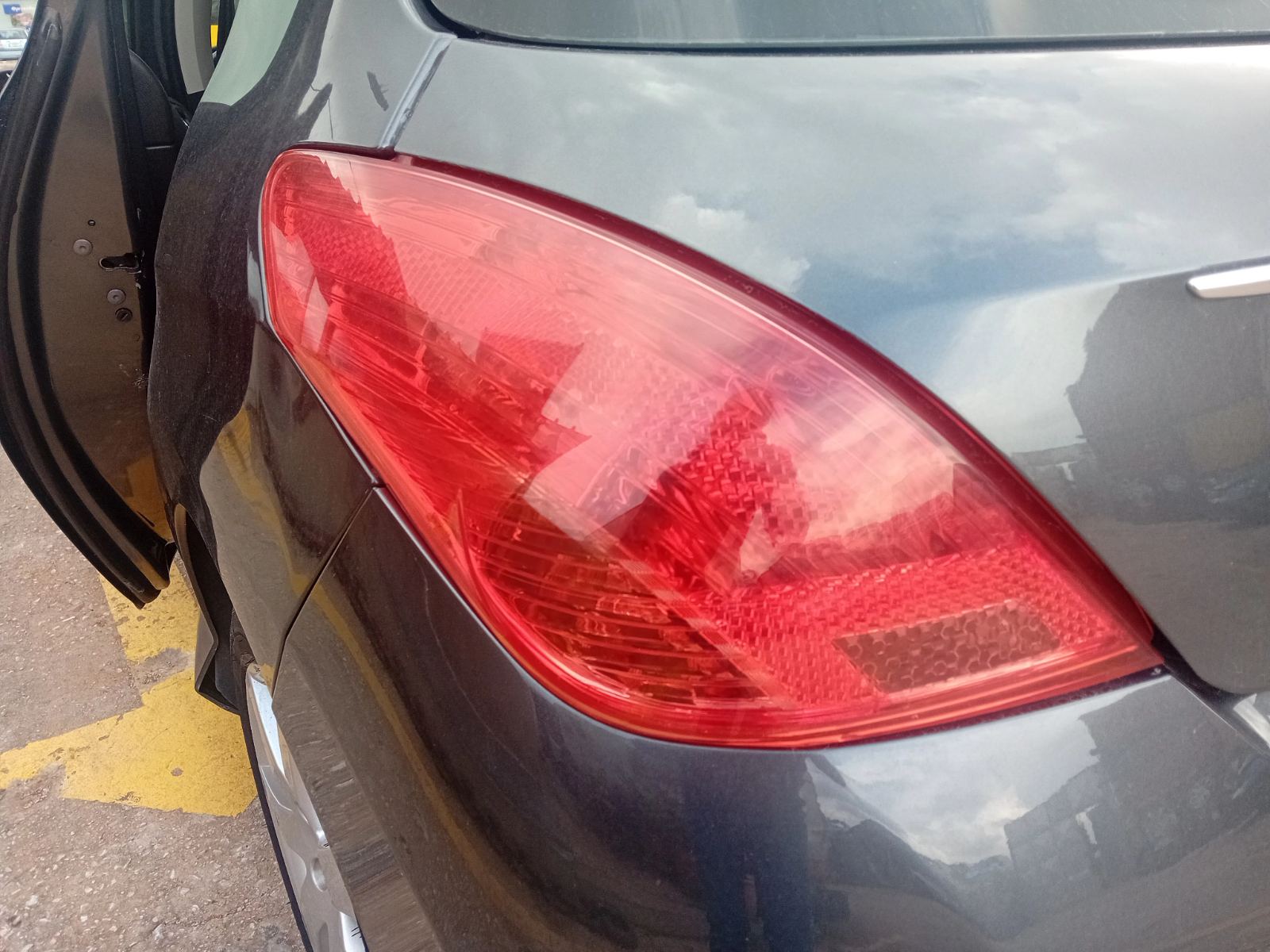 Φανάρια Πίσω Peugeot 308 ’12 Προσφορά