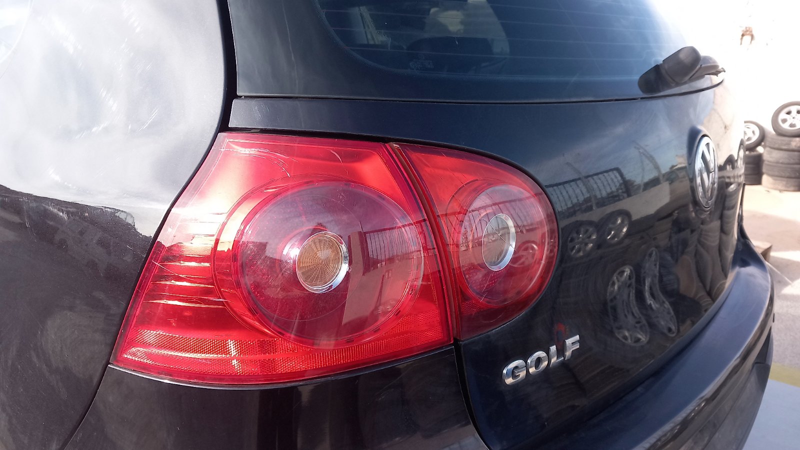 Φανάρια Πίσω VW Golf 5 ’07 Προσφορά