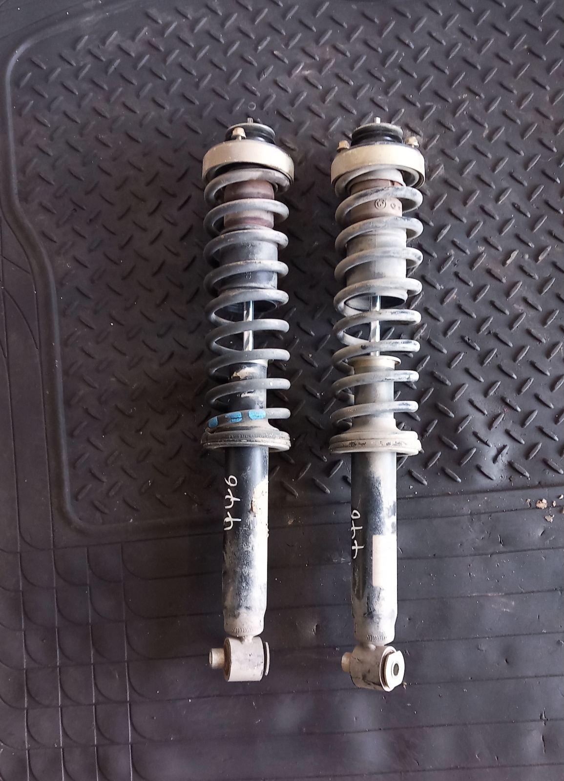 Αμορτισέρ Πίσω BMW 520 Ε34 ’98 Σούπερ Προσφορά Μήνα